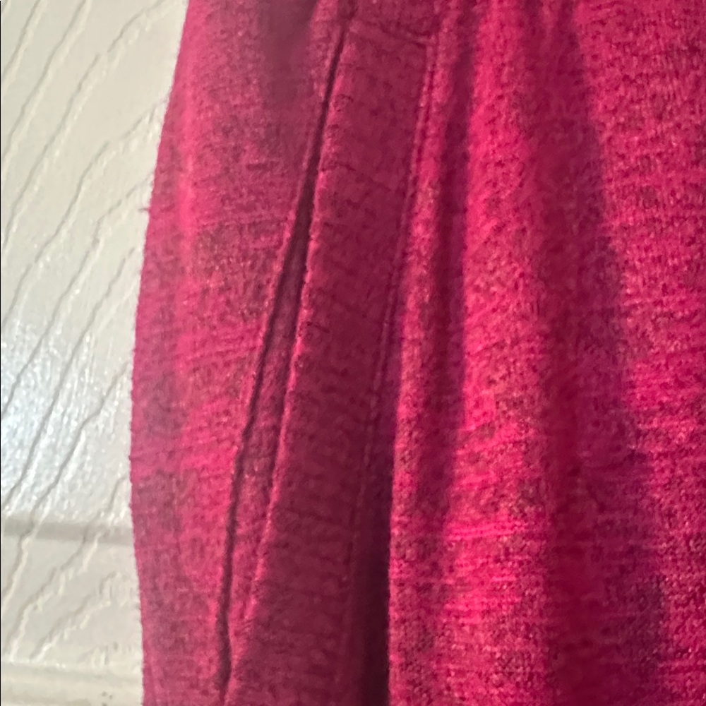 Chico's Zenergy Burgundy/Black Mix 2 piece outfit - Picture 9 of 10